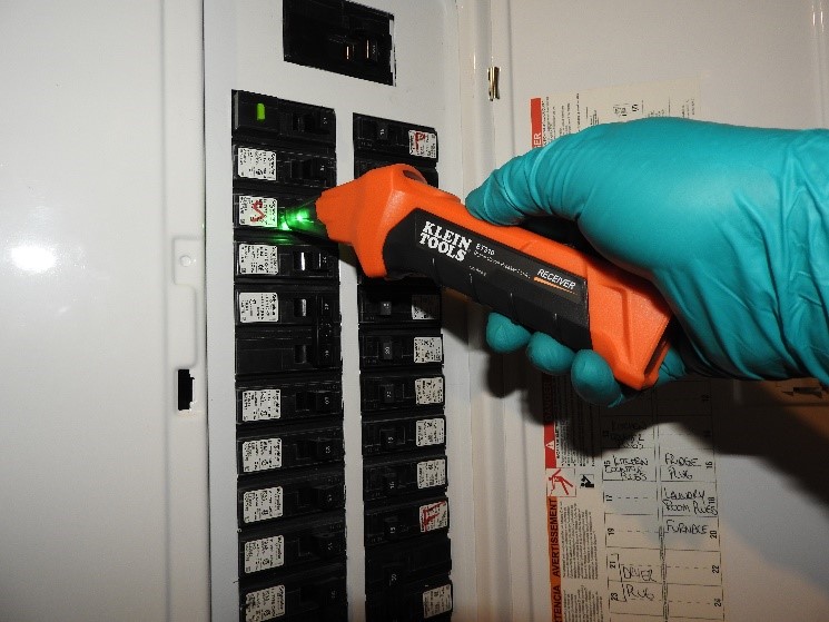 Digital_Circuit_Breaker_Finder_Inspector's_equipment _ Victory Home Inspection, Inc. 